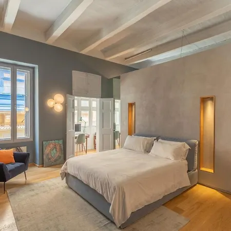 Luxury Duplex With Balcony, Apartman *