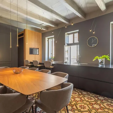 Luxury Duplex With Balcony, *